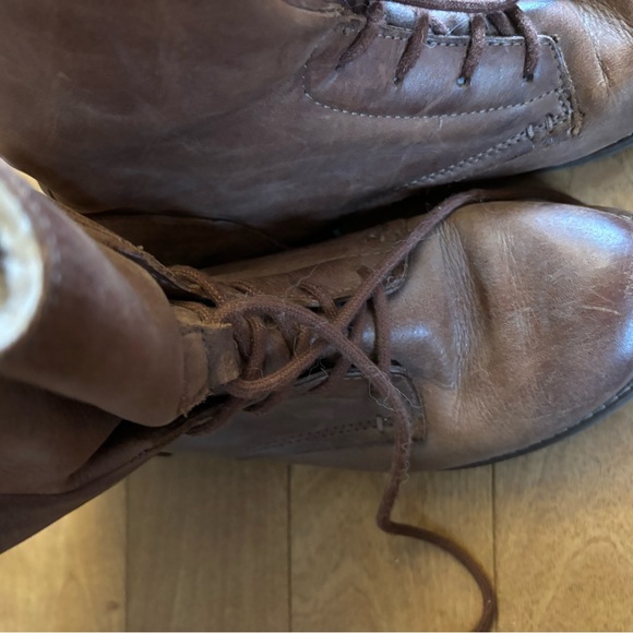 Genuine leather booties.  Size7. Aldo - Picture 3 of 6